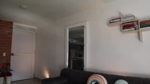 Anastasia Vahos online show from March 14, 7:07 pm