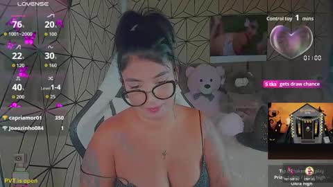 vane online show from October 22, 7:15 pm