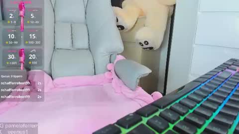 stephany online show from July 9, 12:58 am