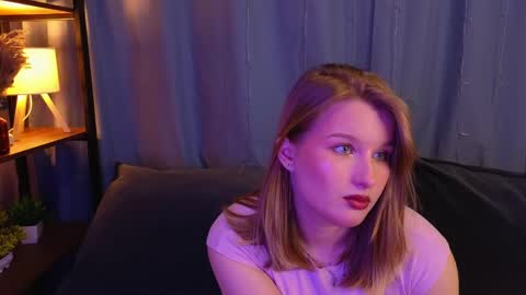 _watchmesmile_ online show from April 22, 4:30 am