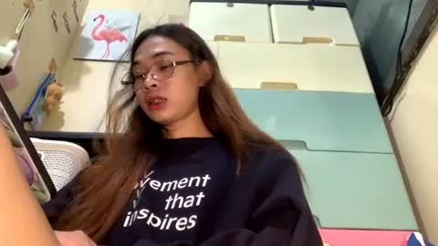 sheng online show from June 17, 4:12 pm