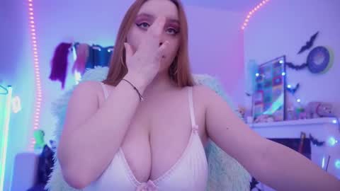 Polly online show from February 16, 2:04 pm