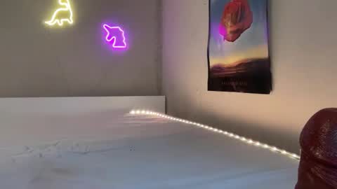 _yvonne_laurent_ online show from October 14, 9:51 pm