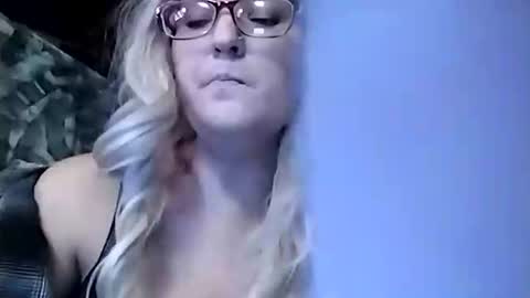 Bree Anna online show from December 27, 7:03 pm