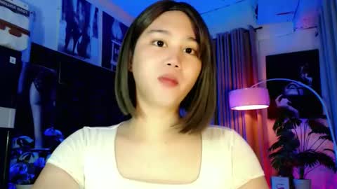 Snapshot of a_r_i_a_n_n_a chatting on September 25, 8:32 am Lovely Yana online show from September 25, 8:32 am