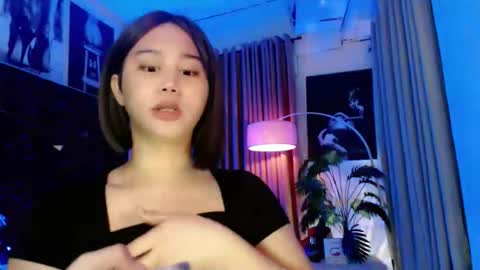 Snapshot of a_r_i_a_n_n_a chatting on October 16, 7:52 am Lovely Yana online show from October 16, 7:52 am