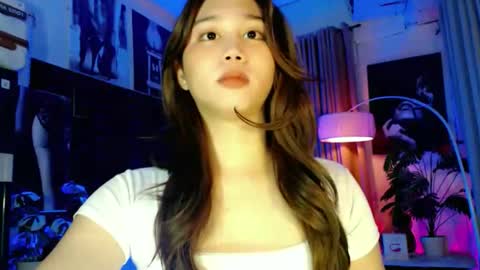 Snapshot of a_r_i_a_n_n_a chatting on September 27, 7:17 am Lovely Yana online show from September 27, 7:17 am