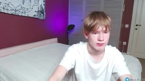 Snapshot of a_s_m_ chatting on September 11, 6:20 pm Kris Michael online show from September 11, 6:20 pm