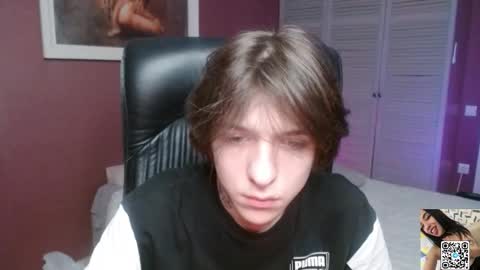 Kris Michael online show from December 20, 3:41 pm