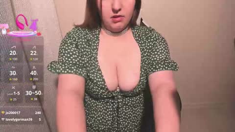 Adele White online show from January 17, 7:33 pm