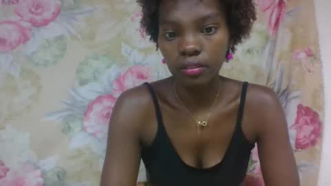 aadienne online show from March 23, 8:30 am