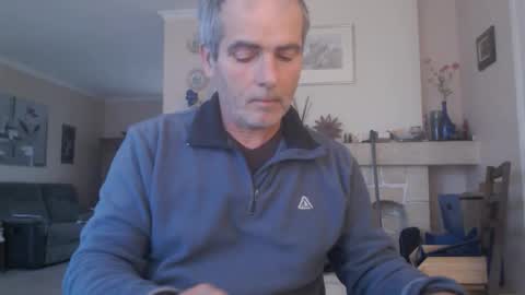 Aalex1717 online show from December 2, 8:34 am