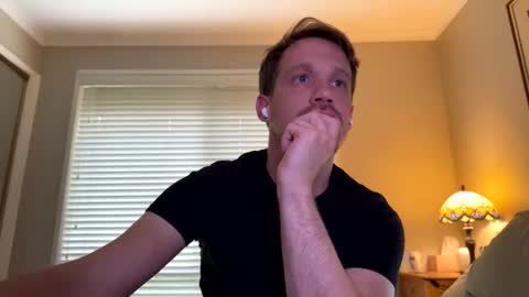 Kris online show from November 28, 8:21 am