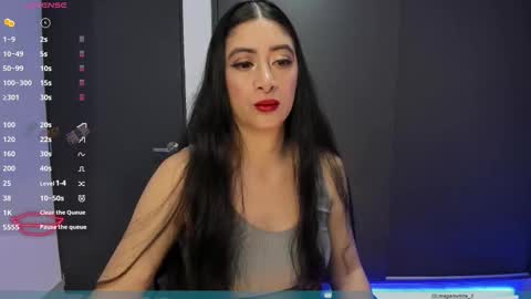 andrea online show from November 8, 5:32 am