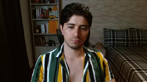 Aaron online show from June 3, 7:08 pm