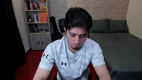 Aaron online show from February 3, 6:07 pm