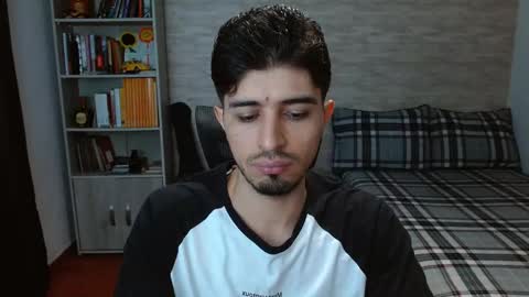 Aaron online show from October 13, 7:16 pm