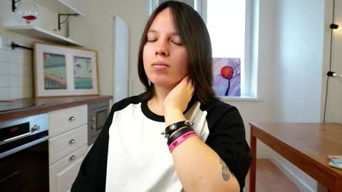 Liska online show from September 13, 6:16 am