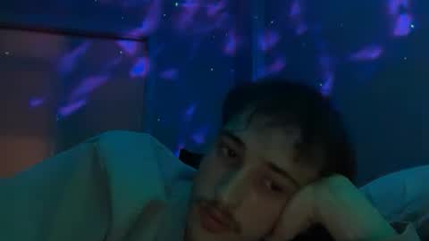 aazdaan online show from April 21, 3:35 am