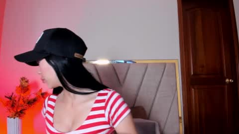 Abbie Joness online show from June 5, 11:37 am