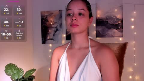 Snapshot of abby_excitease chatting on December 5, 5:01 pm I want to make you addicted to me online show from December 5, 5:01 pm