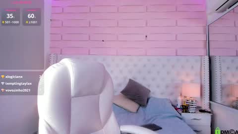 Abby  online show from February 19, 5:38 pm