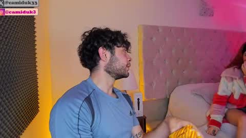 START TRANSMISSION ---- AM COLOMBIA TIME online show from March 8, 5:33 pm