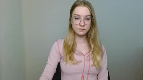 Abby Lovense is active online show from February 16, 12:14 pm