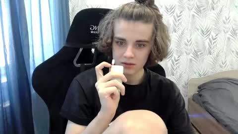 abbysal_blade online show from February 6, 7:02 am