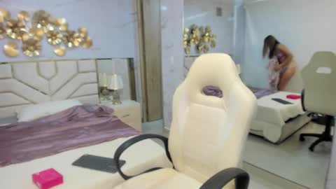 Abby online show from March 9, 9:41 pm