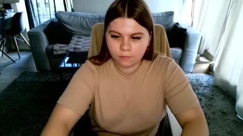 abbyvibe online show from October 30, 1:55 pm