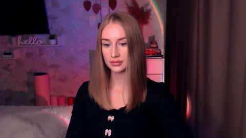 Anna online show from September 29, 7:13 pm