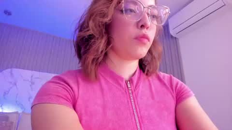 abril online show from June 14, 2:24 am