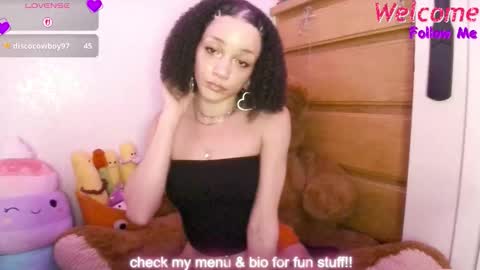 Peach online show from November 15, 3:52 am