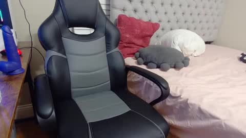 ac1d3athz online show from February 4, 6:46 am