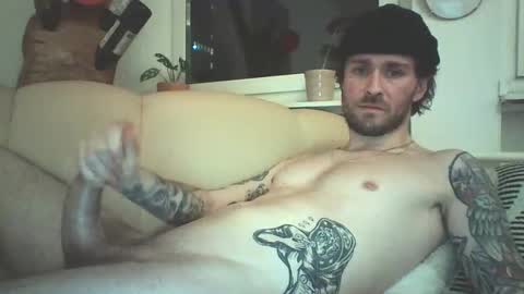 achix2704 online show from February 20, 10:12 pm