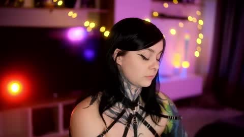 acid_pie online show from March 6, 6:41 am