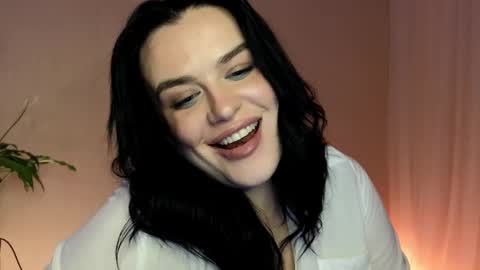 my inst   love inside 17 online show from March 11, 10:42 pm