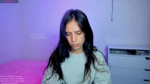 Snapshot of activistfreedom chatting on September 11, 1:29 am Helena online show from September 11, 1:29 am