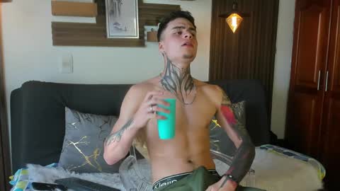 Acxel online show from April 4, 8:27 pm