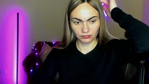 Adalina online show from April 18, 6:10 pm