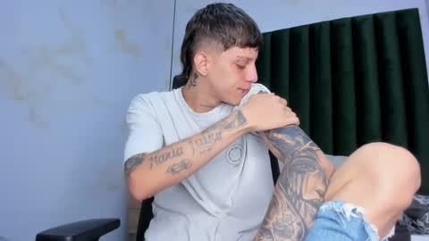 Adam online show from December 4, 7:39 pm