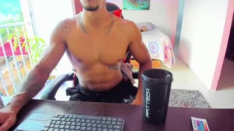 Adam Valencia online show from September 13, 10:45 pm