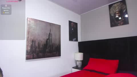 adam_walker_1 online show from April 15, 1:36 pm