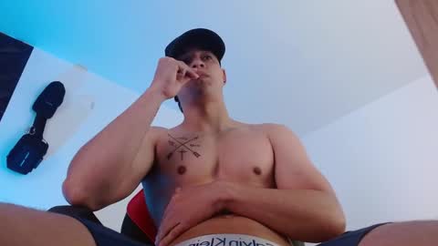 ADAM online show from November 22, 5:00 pm