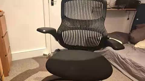 adamlong26 online show from April 23, 9:38 pm