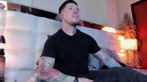 Adam online show from November 25, 4:00 am