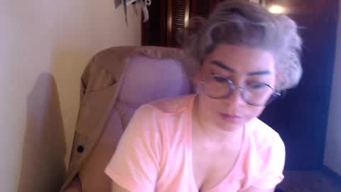 adan_romanoff online show from June 18, 9:14 am