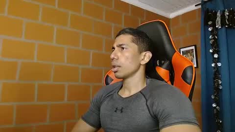 Adan Sin online show from March 3, 6:46 pm