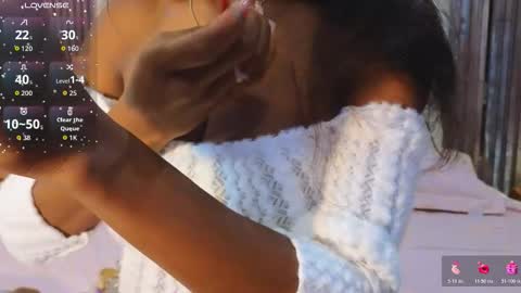 adarasmiith online show from November 10, 11:24 am